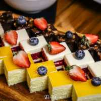 บุฟเฟต์กลางวันที่โรงแรมใจกลางกรุง แบบฉ่ำ