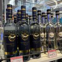 俄貨好多酒品賣