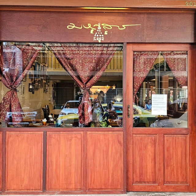 สุดยอดร้านเนื้อ มหาสาร