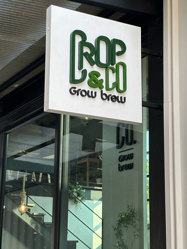 คาเฟ่ Crop & Co 
