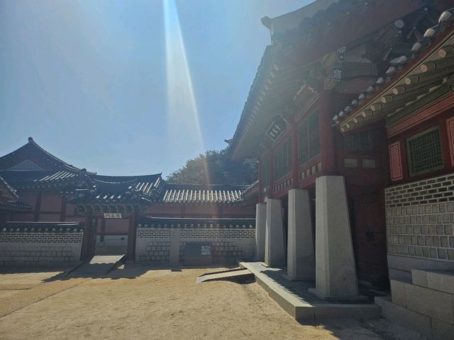 Suwon Palace