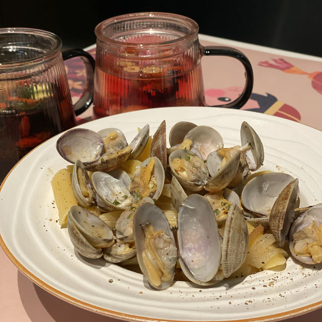 「甜牙牙煮意」晚餐套餐價錢親民 餐廳氣氛舒適放鬆