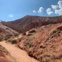 🇰🇬 Ready to be amazed at FAIRYTALE canyon! 🏜️