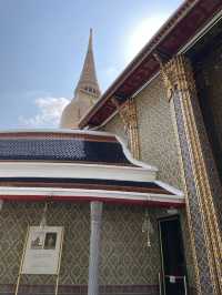 ไหว้พระทำบุญที่วัดราชบพิธสถิตมหาสีมารามราชวรวิหาร