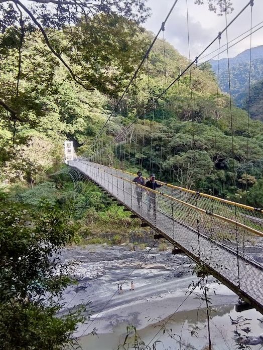 南投仁愛 上帝的畫布 武界 思源吊橋