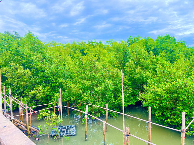 ตลาดท่าเรือพล @บางทราย