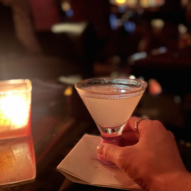 【沖縄 那覇】まるで別世界‼︎超隠れ家BAR🍸
