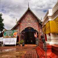 สักการะพระพุทธไสยาสน์ที่วัดเชตวัน(วัดพระนอน) 