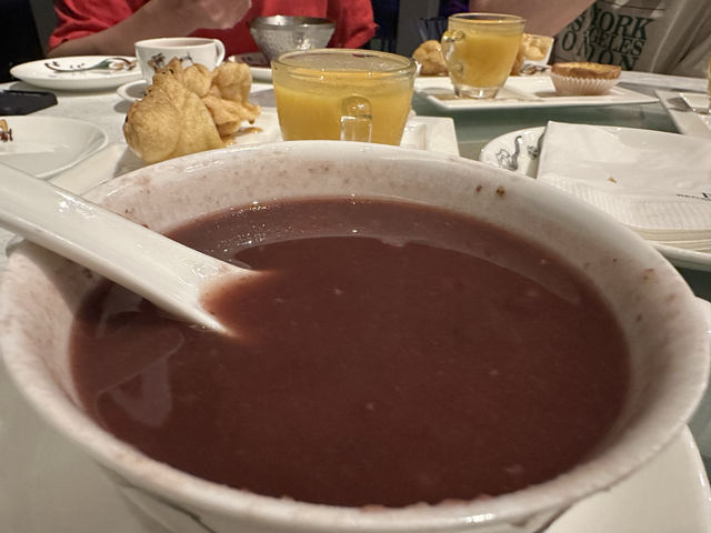 「滿福樓」：高質量中菜，焗蟹蓋，蟹肉蝦醬炒粉絲必食