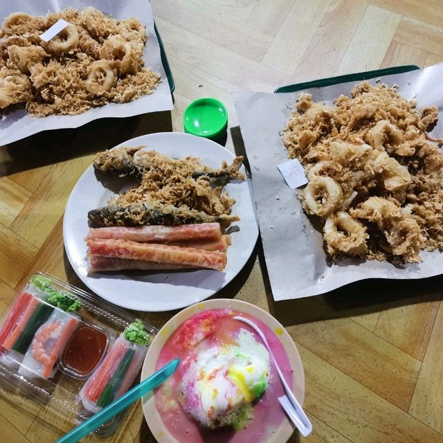 Fried seafood famous in Terengganu