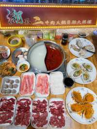 「¥168鮮切黃牛肉，潮汕毒藥生醃海鮮同生蠔自由喇！唔食蠔可選更便宜的¥138」