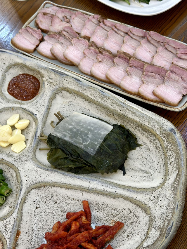 산과들에 남한산성 자연에 🌳 진한 수제 메밀면 국수와 수육 맛집투어 💕