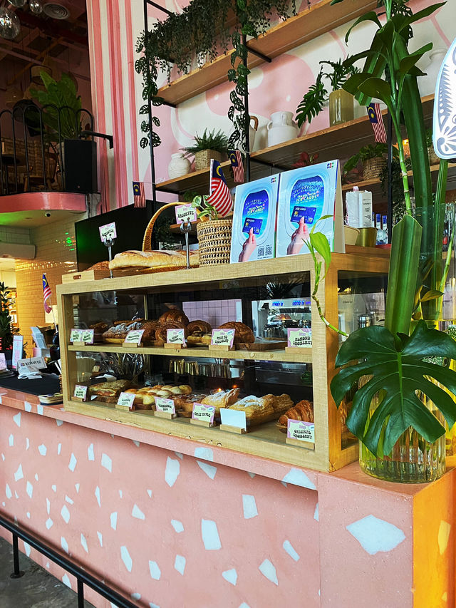 Lagula is calling Vegan and Vegetarian 💐