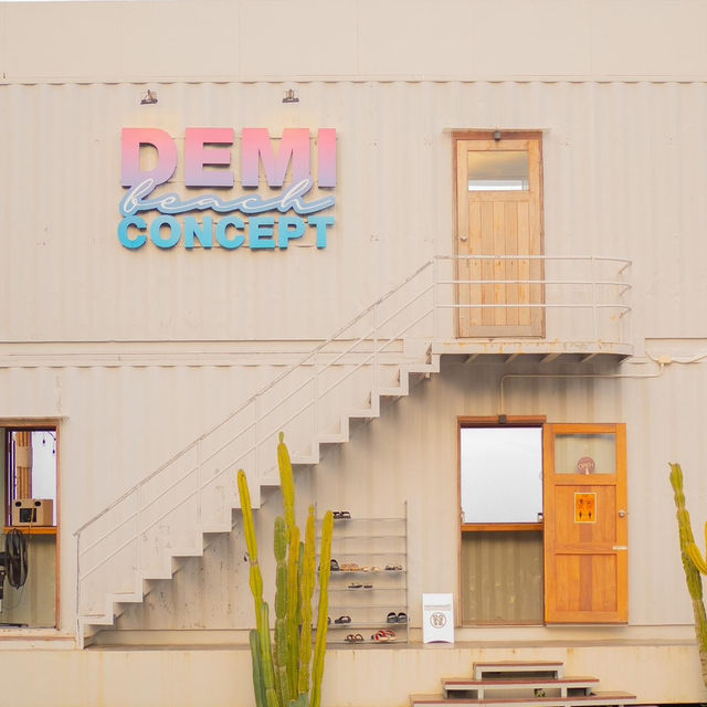 น่ารักเกินปุยมุ้ยยยย Demi Beach Concept 🌅