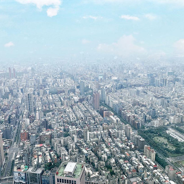 台灣必去景點「台北101景觀台」