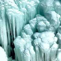 Numa 瀑布：冰瀑的夢幻❄️💧