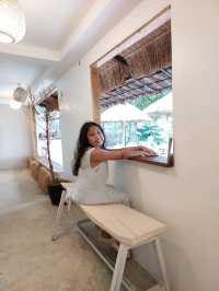 Curve Beach Cafe' คาเฟ่ลับ วิวสวย@หาดนางรำ ชลบุรี
