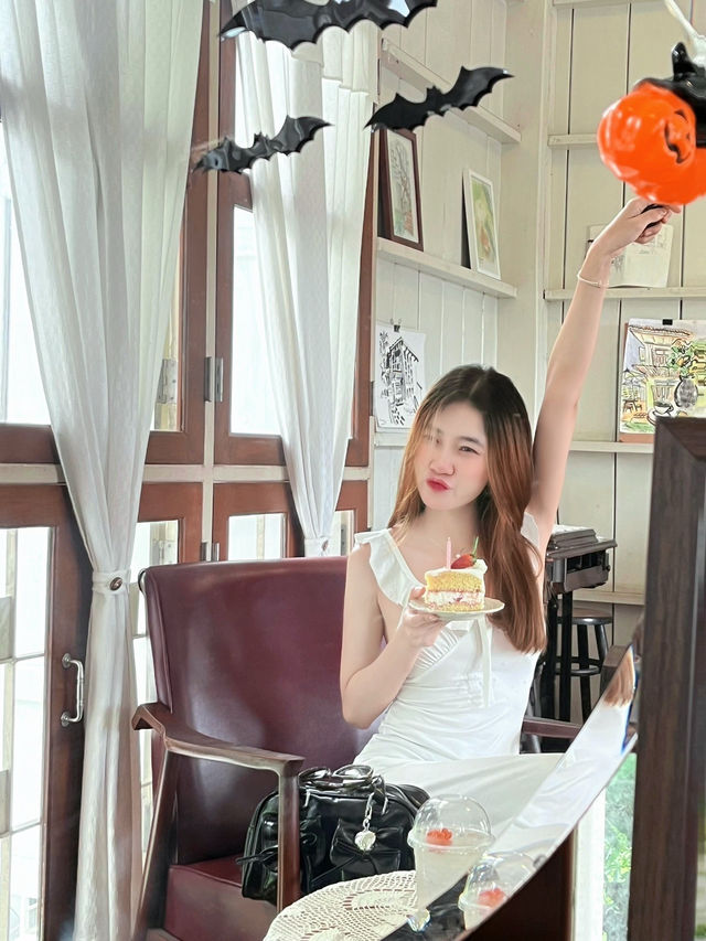 Narisa Cafe & Creative Space🎨