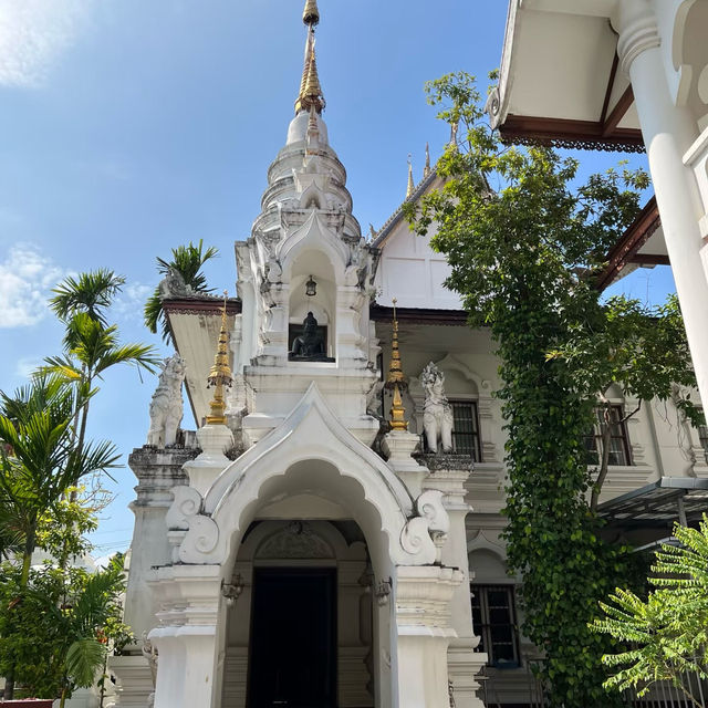 Wat Laao：靜謐禪境🧘‍♂️🌿