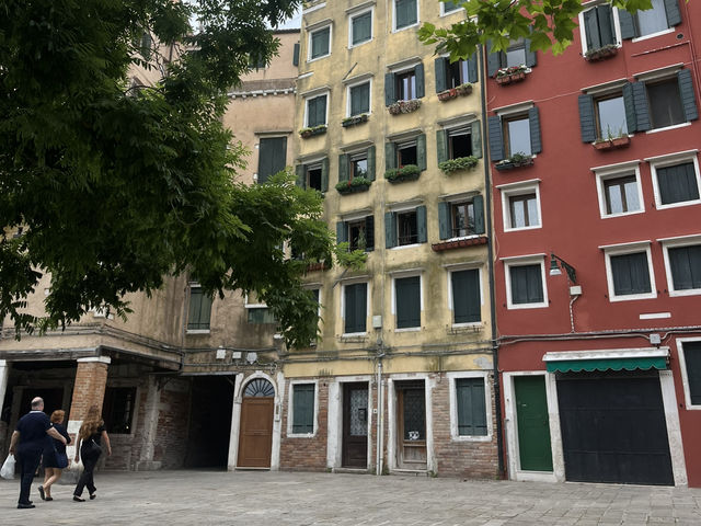 Visit Venice Before It Vanishes: A Race Against Time