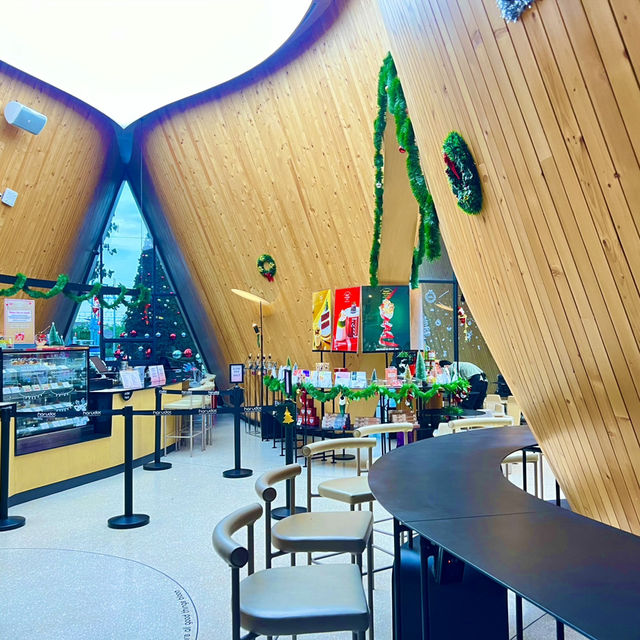 ฮารุดอท ชลบุรี บาย นานา คอฟฟี่ โรสเตอร์