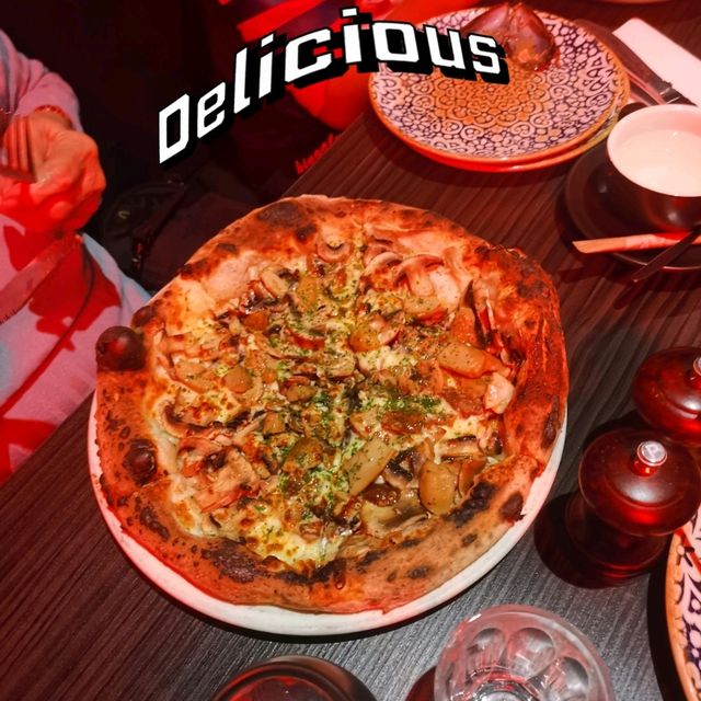 Oh WoW Great Ribs & Pizzas!!!