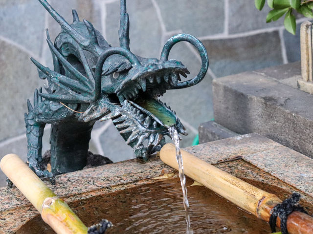 【東京都】 築地にある「災難を除き、波を乗り切る」神社『波除神社』