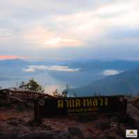 จุดชมวิวผาแดงหลวง 