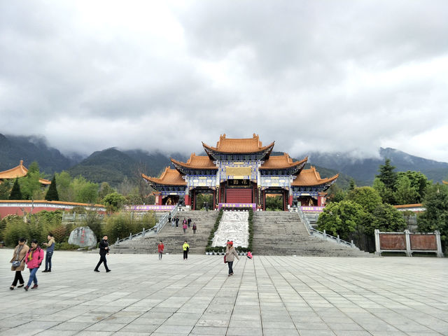 Unveiling the Secrets of Chongsheng Temple: A Walk Through History