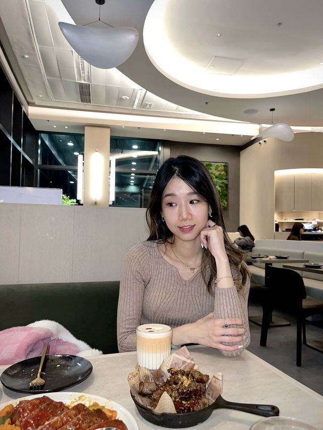 將軍澳單車場館🚴‍♂️ 一間Cozy又浪漫Cafe☕️🍴