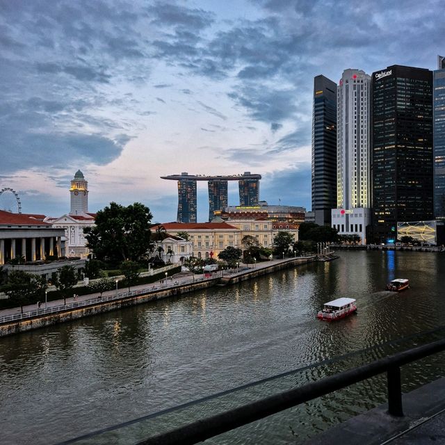 Rooftop Bar at Boat Quay with MBS View