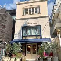 Lovely Tea Time at Salon de Louis