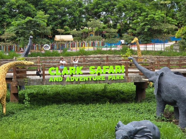 A day in Clark Safari
