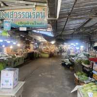 Don Wai Floating Market  