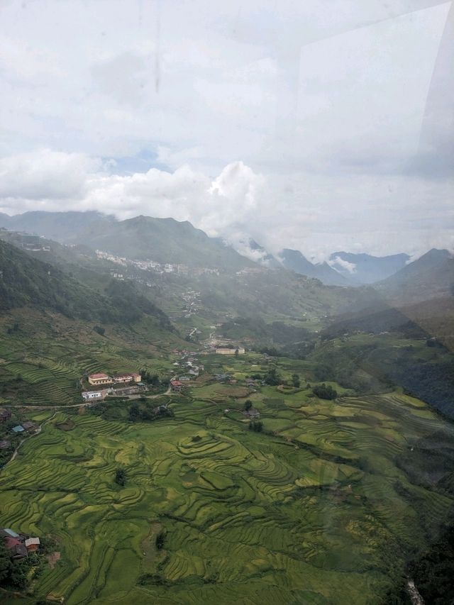 Fansipan - The Peak of Vietnam 
