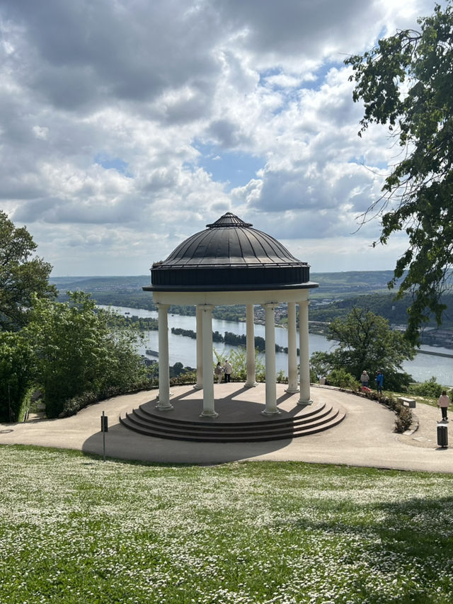 O ne Day in Rüdesheim: Discovering the Heart of the Rhine Valley
