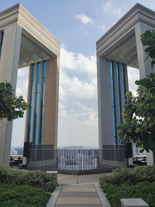 From Skyline to Greenery: The Serene Beauty of Skyville @ Dawson