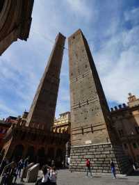 【イタリア・ボローニャ】ガリセンダ塔とアシネッリ塔