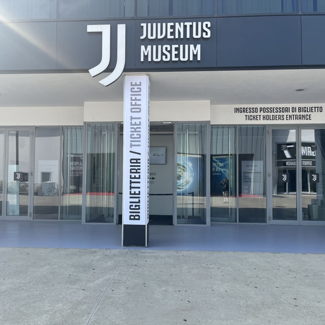 イタリアサッカー好き必見！！ユベントススタジアム🇮🇹⚽️