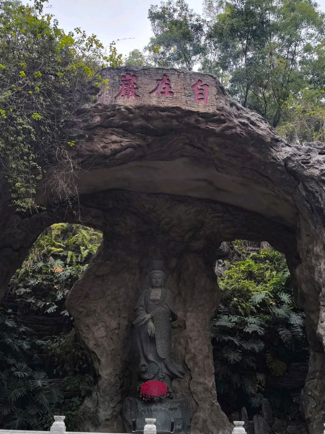 斗門金臺寺~值得一去的地方又可以居高臨下看湖景