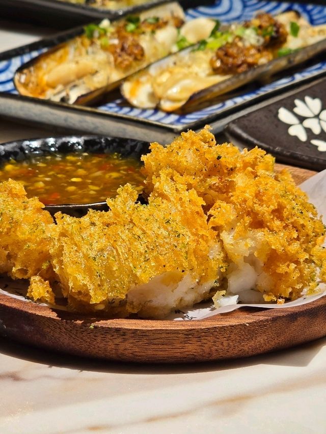旺角串燒店特色菠蘿包