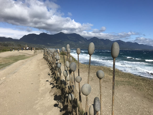 探索台東加路蘭遊憩區：海景、藝術與自然的完美結合