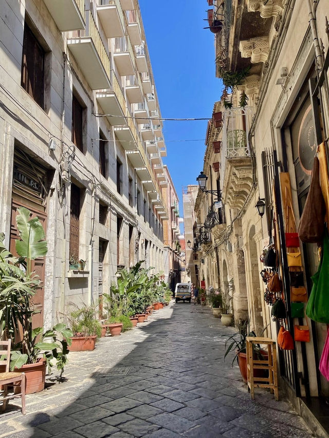 【🇮🇹エトネア通り】