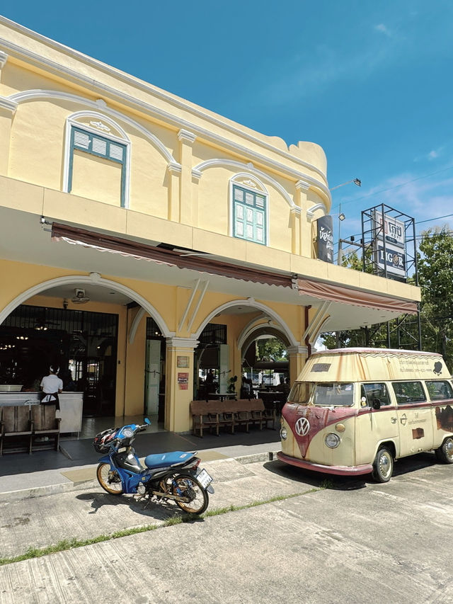 โกปี๊ นครศรีธรรมราช ร้านสวย อาหารอร่อย