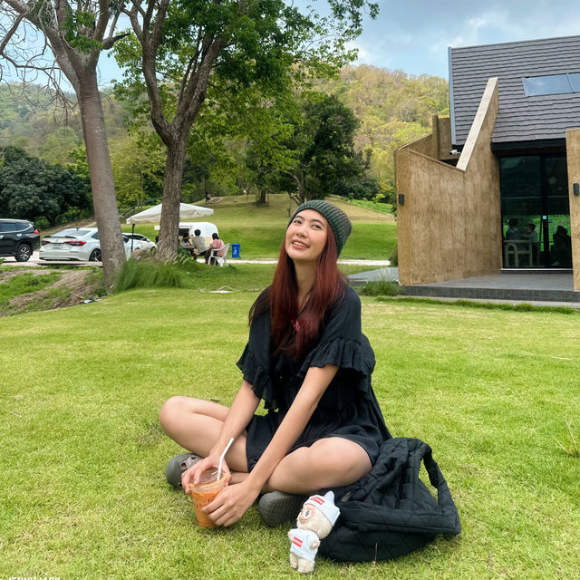 คาเฟ่เปิดใหม่ชลบุรี Shush เหมือนไปเขาใหญ่ 