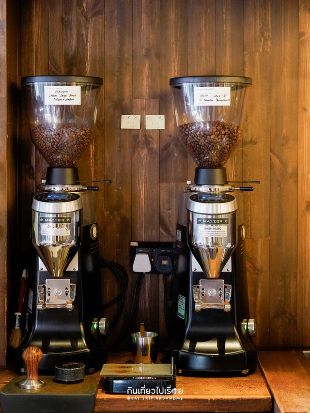 Knockbox Coffee กาแฟดี บรรยากาศย่านใน Central