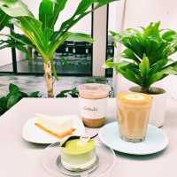 🇨🇳:上海 都会の真ん中で“落ち着き”を見つける贅沢カフェ🌱