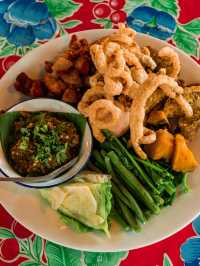 💛 ร้านอาหารเหนือบ้าน ๆ ที่อบอุ่นเหมือนกินข้าวอยู่