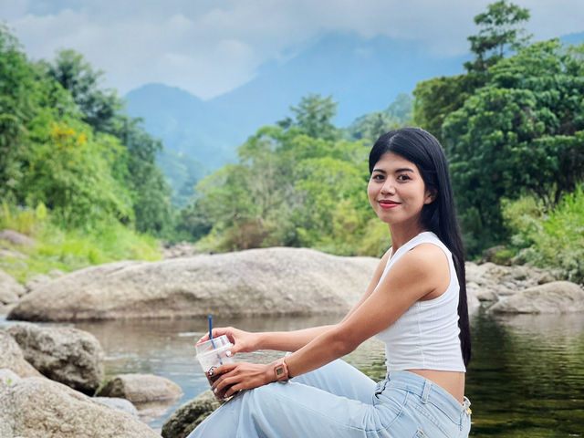 คาเฟ่ติดธารน้ำตกที่พรหมโลก 👋🏼