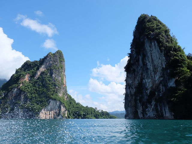 พาไปนั่งเรือ ขึ้นแพดูปลา ชมวิวบนเขื่อนเชี่ยวหลาน💦